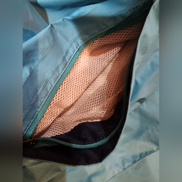 Hooded Marmot wind breaker rain jacket sz s - Picture 4 of 10